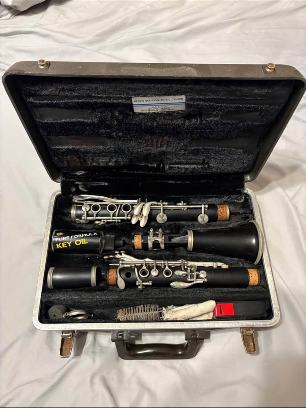 Selmer Signet 100 Wood Clarinet With Case